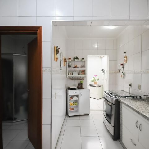 Casa à venda com 202m², 3 quartos e 4 vagasCozinha