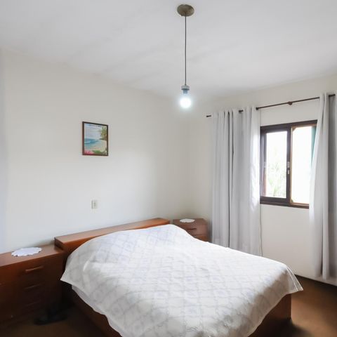 Casa à venda com 202m², 3 quartos e 4 vagasQuarto 1