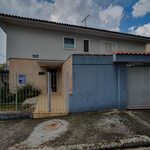 Casa à venda com 202m², 3 quartos e 4 vagasfachada