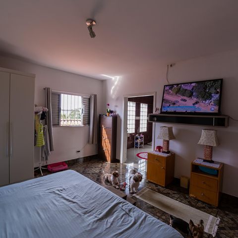 Casa à venda com 250m², 3 quartos e 2 vagas Casa à venda com 250m², 3 quartos e 2 vagasQuarto 3