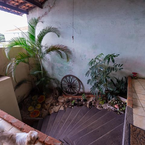 Casa à venda com 250m², 3 quartos e 2 vagas Casa à venda com 250m², 3 quartos e 2 vagasVaranda