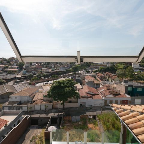 Apartamento à venda com 180m², 3 quartos e 2 vagas Apartamento à venda com 180m², 3 quartos e 2 vagasVista Suite