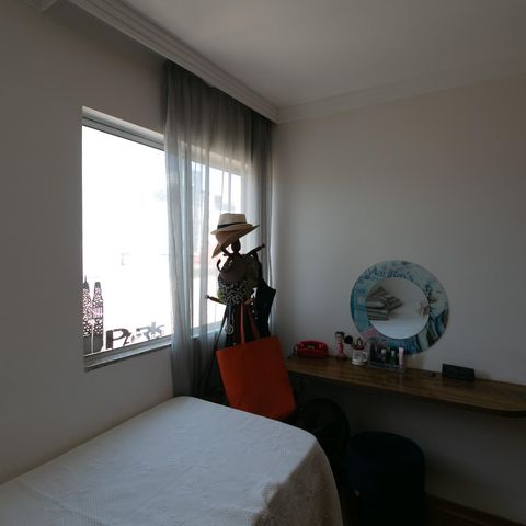 Apartamento à venda com 180m², 3 quartos e 2 vagas Apartamento à venda com 180m², 3 quartos e 2 vagasQuarto 2
