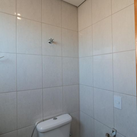 Apartamento à venda com 180m², 3 quartos e 2 vagas Apartamento à venda com 180m², 3 quartos e 2 vagasLavabo