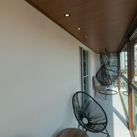 Apartamento à venda com 180m², 3 quartos e 2 vagas Apartamento à venda com 180m², 3 quartos e 2 vagasVaranda Sala de Jantar