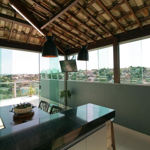 Apartamento à venda com 180m², 3 quartos e 2 vagas Apartamento à venda com 180m², 3 quartos e 2 vagasVaranda gourmet