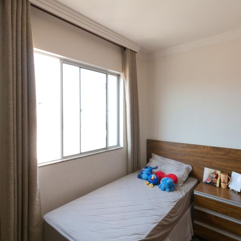 Apartamento à venda com 180m², 3 quartos e 2 vagas Apartamento à venda com 180m², 3 quartos e 2 vagasQuarto 1