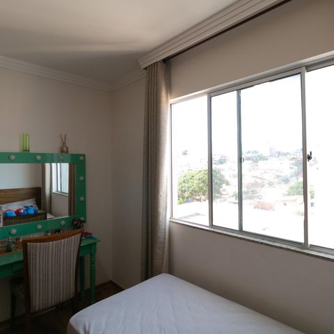 Apartamento à venda com 180m², 3 quartos e 2 vagas Apartamento à venda com 180m², 3 quartos e 2 vagasQuarto 1