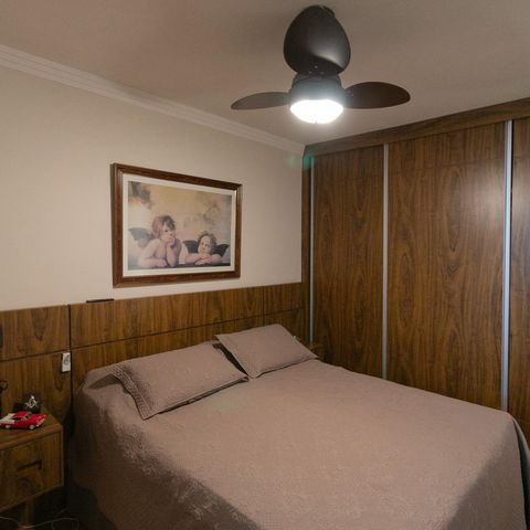 Apartamento à venda com 180m², 3 quartos e 2 vagas Apartamento à venda com 180m², 3 quartos e 2 vagasSuite