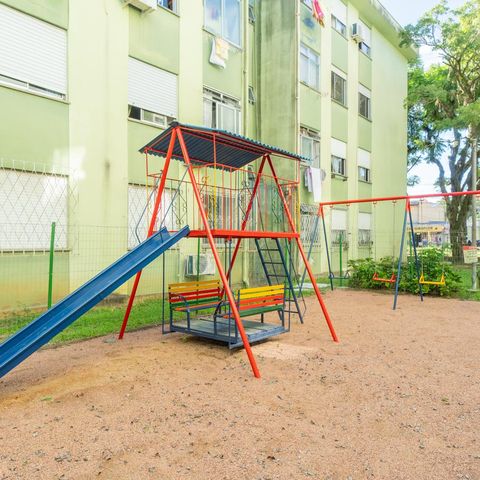 Apartamento à venda com 52m², 2 quartos e 1 vaga Apartamento à venda com 52m², 2 quartos e 1 vagaÁrea comum - Playground