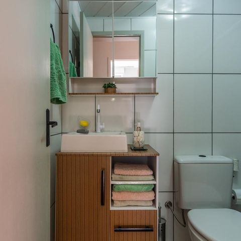 Apartamento à venda com 52m², 2 quartos e 1 vaga Apartamento à venda com 52m², 2 quartos e 1 vagaBanheiro
