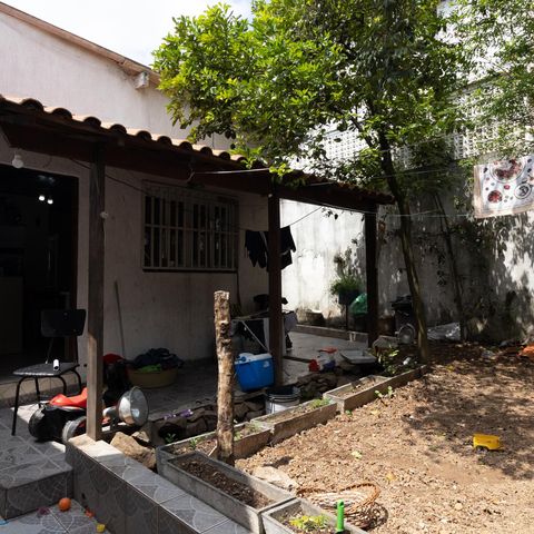 Casa à venda com 190m², 3 quartos e 4 vagas Casa à venda com 190m², 3 quartos e 4 vagasQuintal