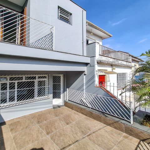 Casa à venda com 125m², 2 quartos e 1 vaga Casa à venda com 125m², 2 quartos e 1 vagaCobertura