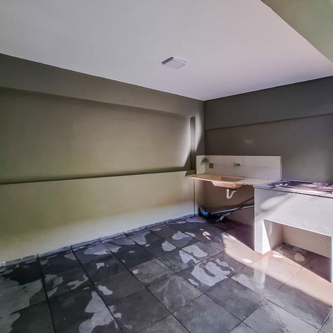 Casa à venda com 125m², 2 quartos e 1 vaga Casa à venda com 125m², 2 quartos e 1 vagaÁrea de Serviço