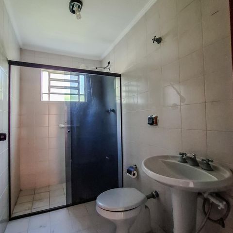 Casa à venda com 125m², 2 quartos e 1 vaga Casa à venda com 125m², 2 quartos e 1 vagaQuarto 02 Banheiro