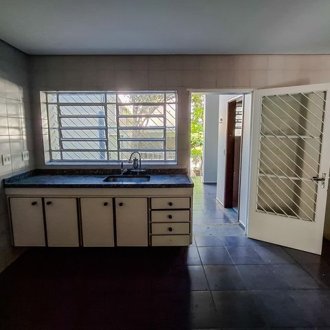 Casa à venda com 125m², 2 quartos e 1 vaga Casa à venda com 125m², 2 quartos e 1 vagaCozinha
