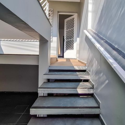 Casa à venda com 125m², 2 quartos e 1 vaga Casa à venda com 125m², 2 quartos e 1 vagaÁrea Externa