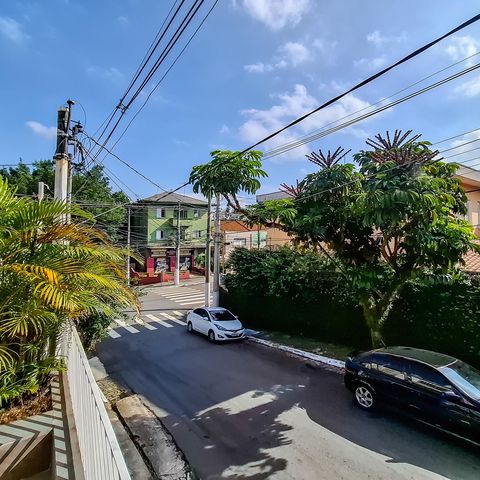 Casa à venda com 125m², 2 quartos e 1 vaga Casa à venda com 125m², 2 quartos e 1 vagaCobertura Vista