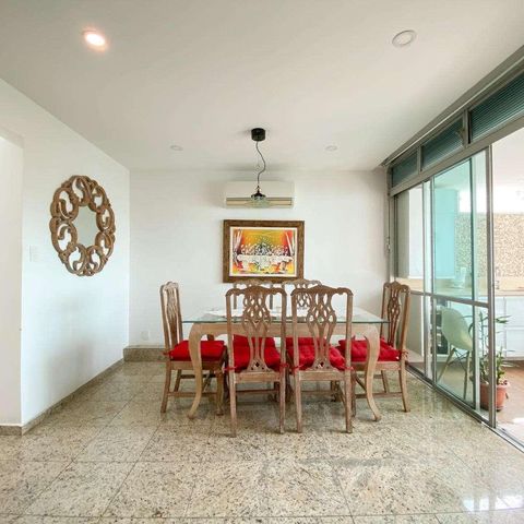 Apartamento à venda com 150m², 3 quartos e 1 vaga