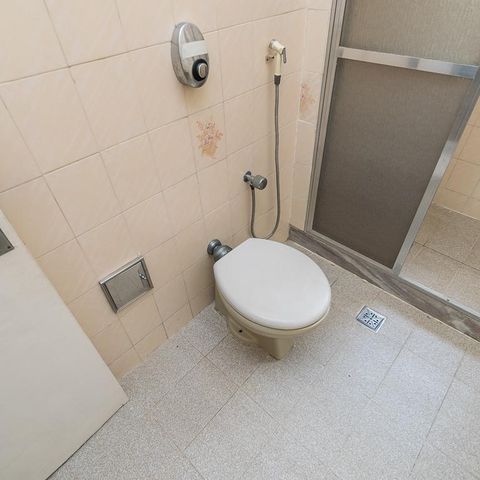 Casa à venda com 296m², 4 quartos e 2 vagas Casa à venda com 296m², 4 quartos e 2 vagasBanheiro Social 1