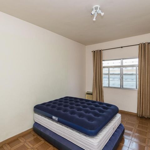 Casa à venda com 296m², 4 quartos e 2 vagas Casa à venda com 296m², 4 quartos e 2 vagasSuíte