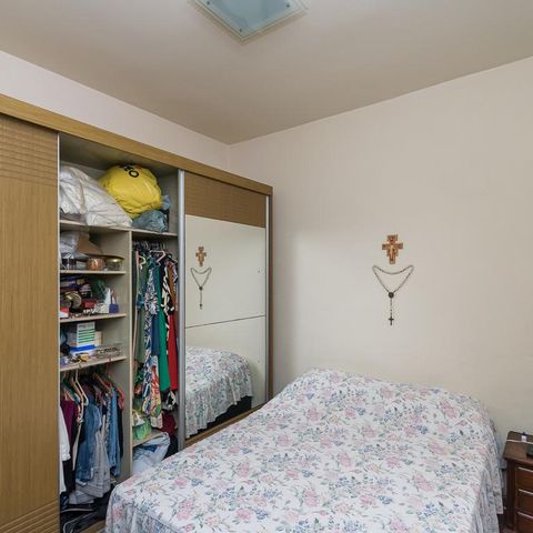 Casa à venda com 296m², 4 quartos e 2 vagas Casa à venda com 296m², 4 quartos e 2 vagasQuarto 1