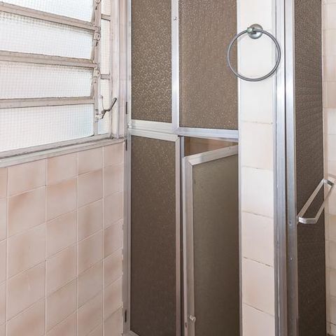 Casa à venda com 296m², 4 quartos e 2 vagas Casa à venda com 296m², 4 quartos e 2 vagasBanheiro do terraço