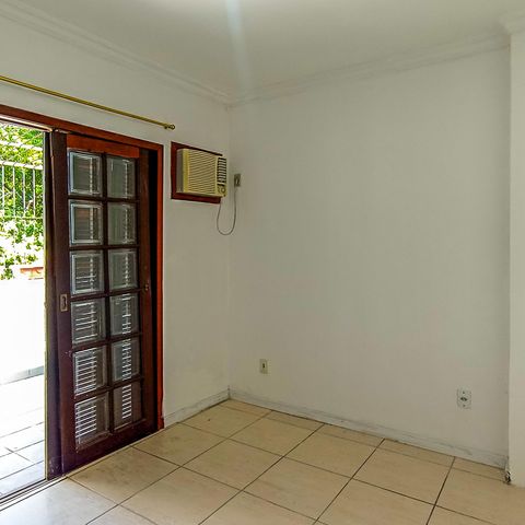 Apartamento à venda com 76m², 2 quartos e 1 vaga Apartamento à venda com 76m², 2 quartos e 1 vagaSuíte