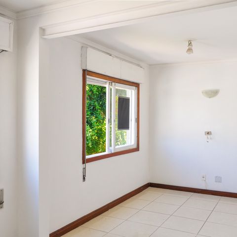 Apartamento à venda com 76m², 2 quartos e 1 vaga Apartamento à venda com 76m², 2 quartos e 1 vagaSala