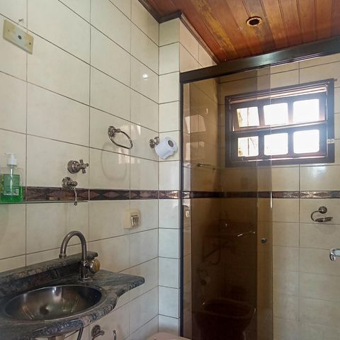 Apartamento à venda com 76m², 2 quartos e 1 vaga Apartamento à venda com 76m², 2 quartos e 1 vagaBanheiro Social