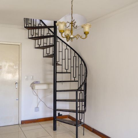 Apartamento à venda com 76m², 2 quartos e 1 vaga Apartamento à venda com 76m², 2 quartos e 1 vagaSala