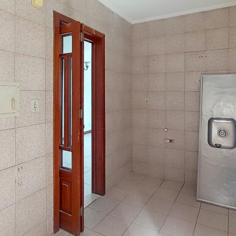 Apartamento à venda com 76m², 2 quartos e 1 vaga Apartamento à venda com 76m², 2 quartos e 1 vagaCozinha