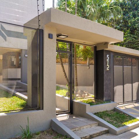 Apartamento à venda com 76m², 2 quartos e 1 vaga Apartamento à venda com 76m², 2 quartos e 1 vagaFachada