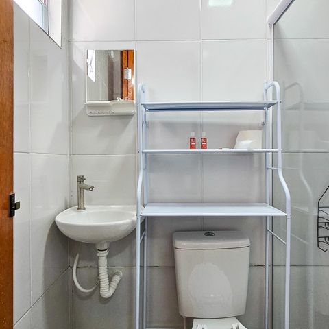 Studio para alugar com 19m², 1 quarto e sem vaga Studio para alugar com 19m², 1 quarto e sem vagaBanheiro