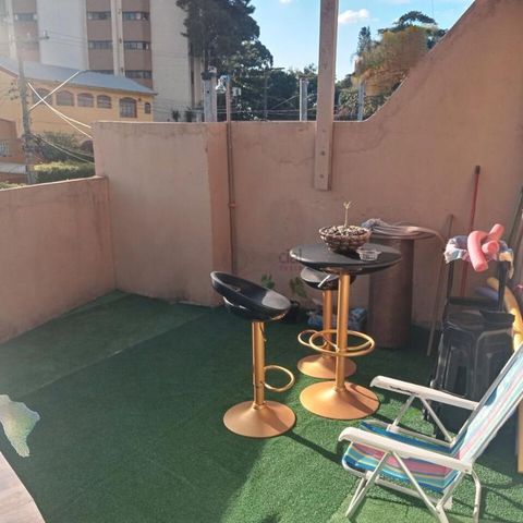 Casa à venda com 150m², 4 quartos e 4 vagas