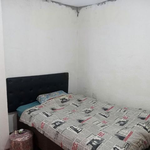 Casa à venda com 150m², 4 quartos e 4 vagas