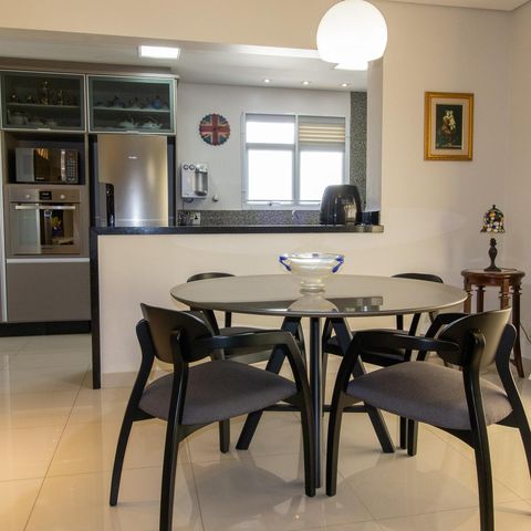 Apartamento à venda com 138m², 3 quartos e 3 vagas Apartamento à venda com 138m², 3 quartos e 3 vagasVaranda Gourmet