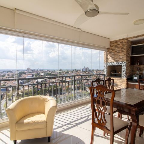 Apartamento à venda com 138m², 3 quartos e 3 vagas Apartamento à venda com 138m², 3 quartos e 3 vagasVaranda Gourmet