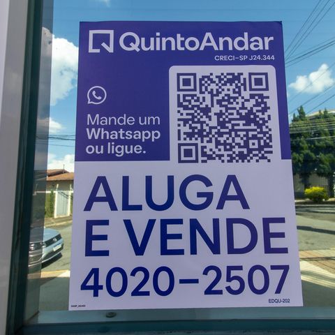Apartamento à venda com 138m², 3 quartos e 3 vagas Apartamento à venda com 138m², 3 quartos e 3 vagasPlaca