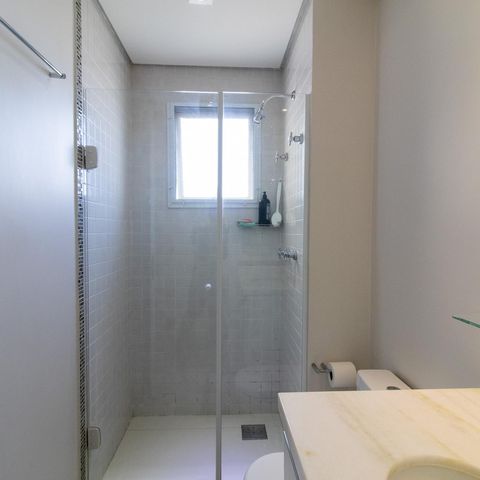 Apartamento à venda com 138m², 3 quartos e 3 vagas Apartamento à venda com 138m², 3 quartos e 3 vagasBanheiro da Suíte 2