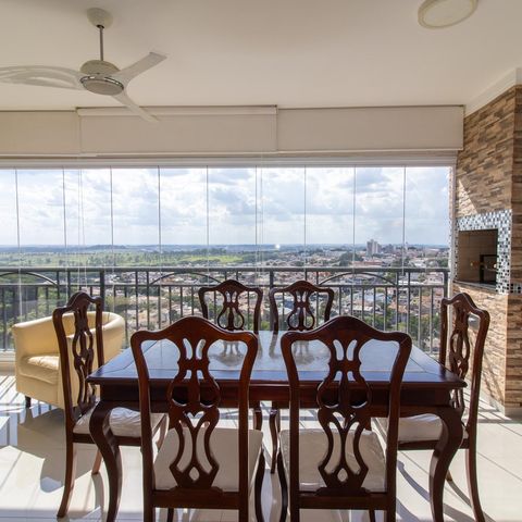 Apartamento à venda com 138m², 3 quartos e 3 vagas Apartamento à venda com 138m², 3 quartos e 3 vagasVaranda Gourmet