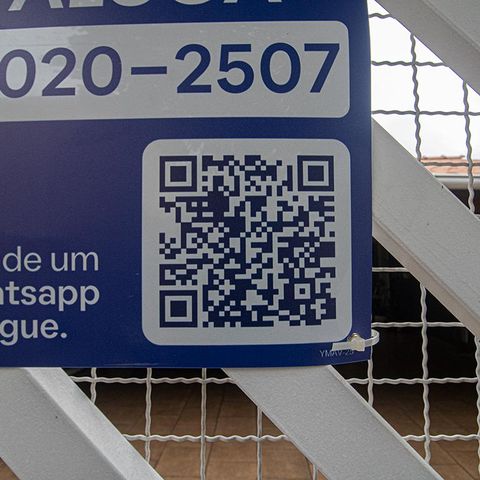 Casa à venda com 154m², 2 quartos e 4 vagas Casa à venda com 154m², 2 quartos e 4 vagasPlaca