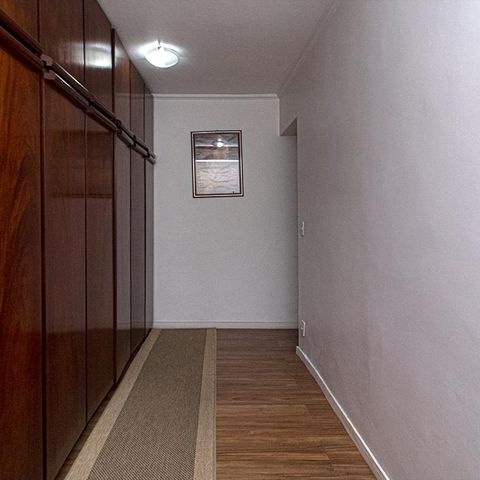 Casa à venda com 154m², 2 quartos e 4 vagas Casa à venda com 154m², 2 quartos e 4 vagasCloset da suíte