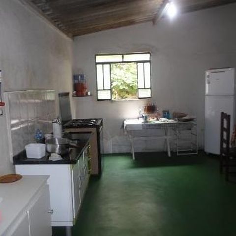 Casa à venda com 300m², 3 quartos e sem vaga