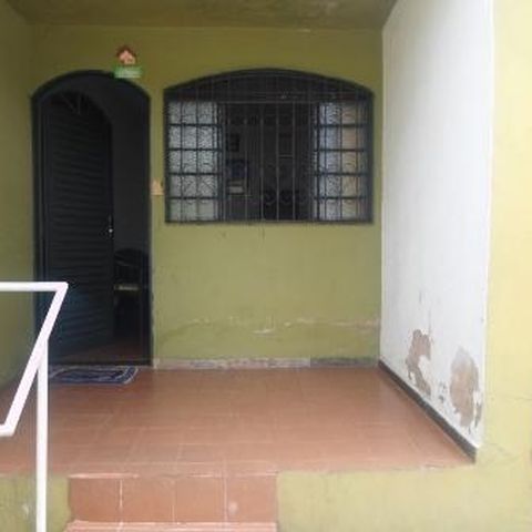 Casa à venda com 300m², 3 quartos e sem vaga