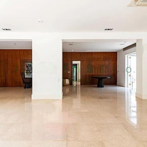 Casa à venda com 531m², 6 quartos e 2 vagas