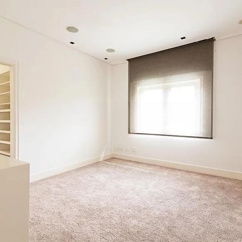 Casa à venda com 531m², 6 quartos e 2 vagas