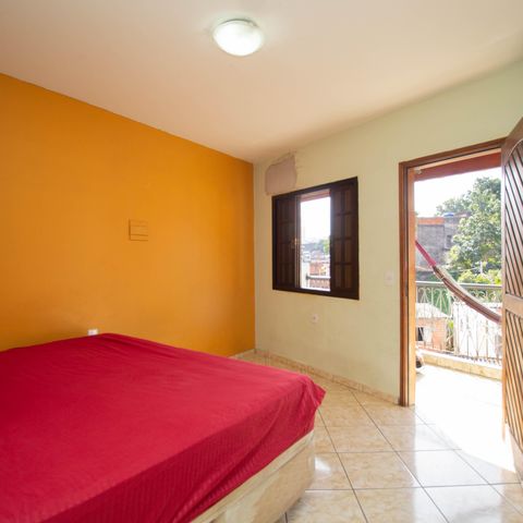 Casa à venda com 216m², 3 quartos e 1 vaga Suíte