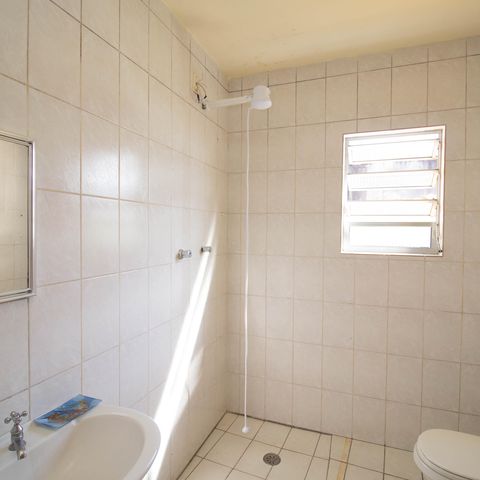 Casa à venda com 216m², 3 quartos e 1 vagaBanheiro Social 2