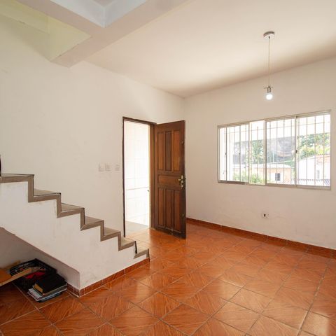 Casa à venda com 216m², 3 quartos e 1 vagaSala